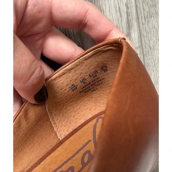 Zodiac Women's Brown Hill Pointed Toe Slip-On Flats Shoes Size 9 Leather Comfy - Picture 10 of 10